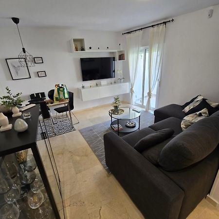 Apartamento Alzahir Marbella Exterior photo